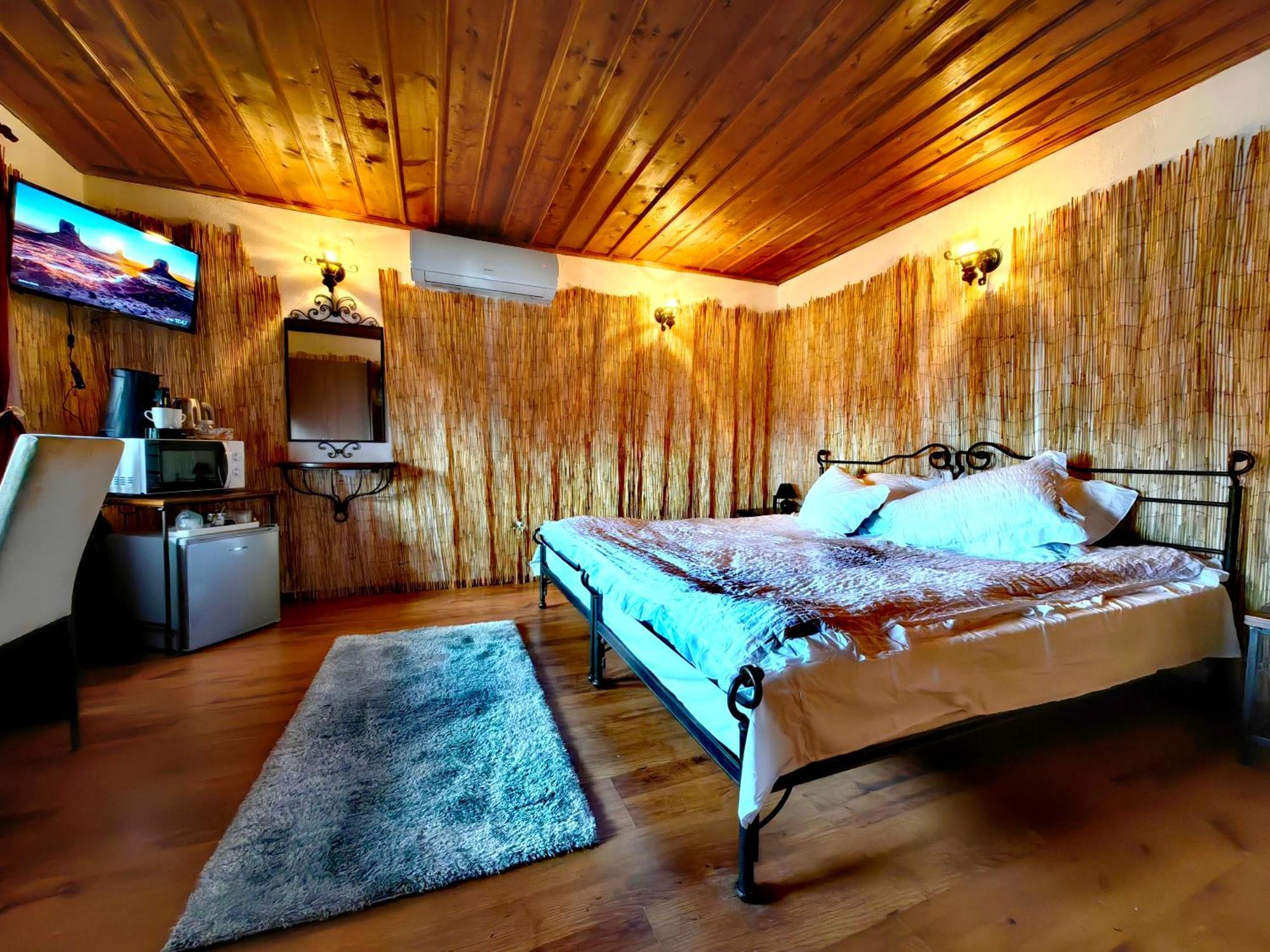 Complex Arbanashki Style-Panoramic View With Summer And Winter Terrace, Jacuzzi, Sauna, Children'S And Adult Area With Cinema Summer Arbanasi Exteriér fotografie