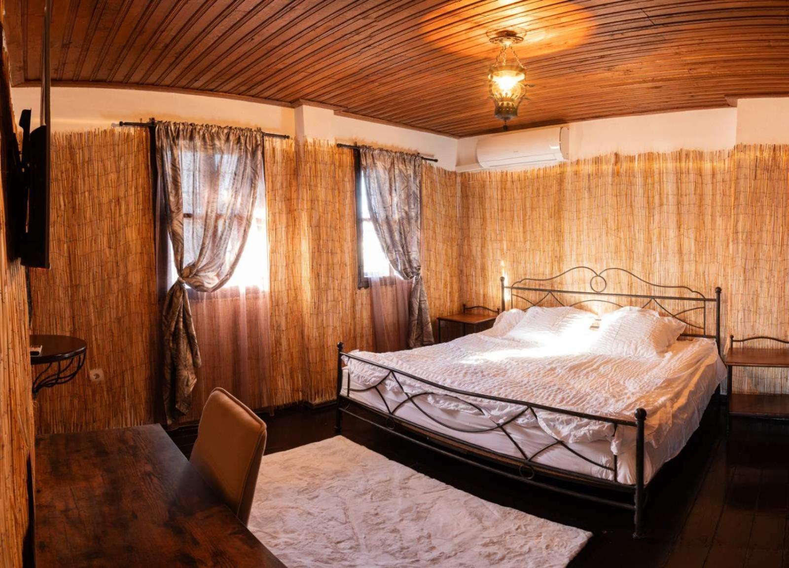 Complex Arbanashki Style-Panoramic View With Summer And Winter Terrace, Jacuzzi, Sauna, Children'S And Adult Area With Cinema Summer Arbanasi Exteriér fotografie