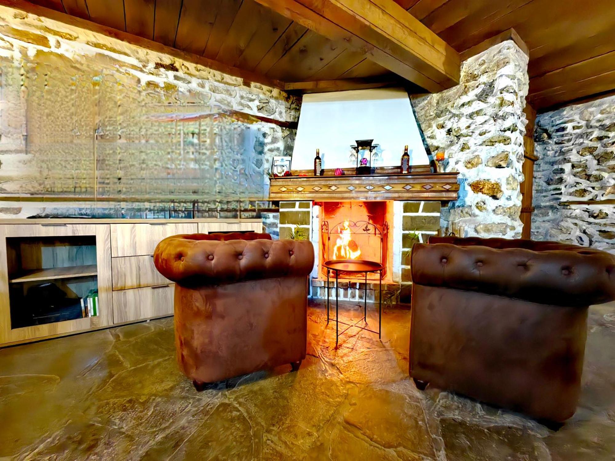 Complex Arbanashki Style-Panoramic View With Summer And Winter Terrace, Jacuzzi, Sauna, Children'S And Adult Area With Cinema Summer Arbanasi Exteriér fotografie